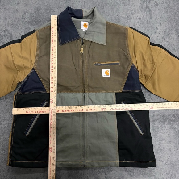 Carhartt multicolor custom made patchwork jacket large - Picture 3 of 3